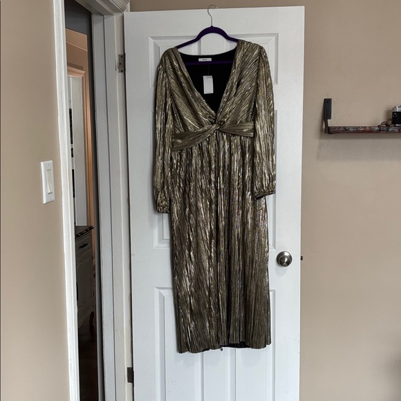 Ricki's Dresses & Skirts - Ricki's Shimmering Gold Long Sleeve Dress